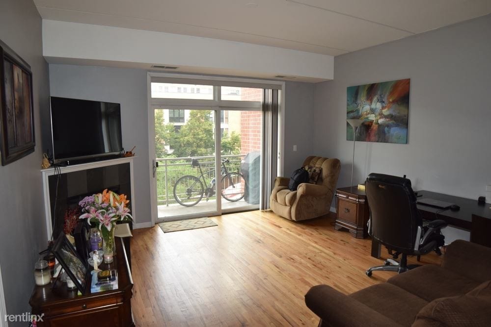 2 br, 2 bath Condo 6614 W 65th St Condo for Rent in Bedford Park