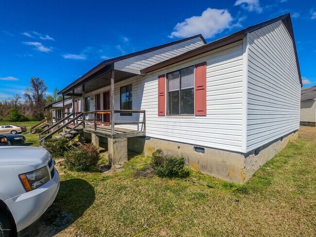 Foto del edificio - 619 Hilltop Dr