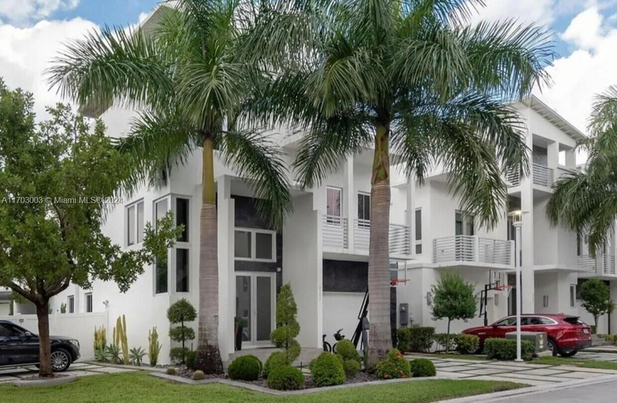 Foto principal - 8293 NW 33rd Terrace