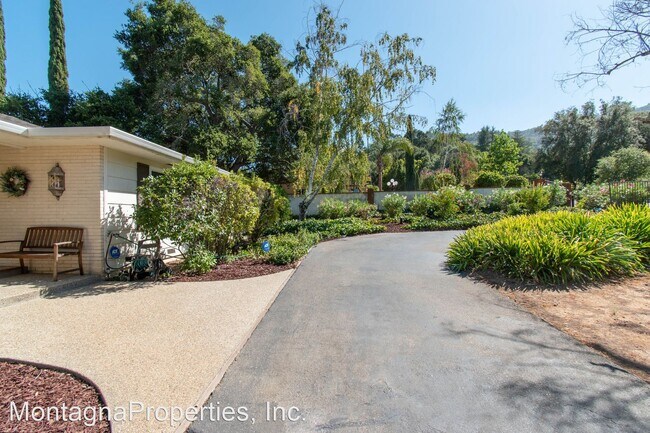 Building Photo - 5 br, 3 bath House - 15164 Montalvo Rd