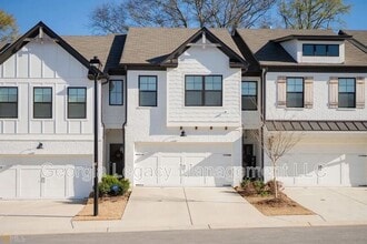Building Photo - 18 Steelwood Ct