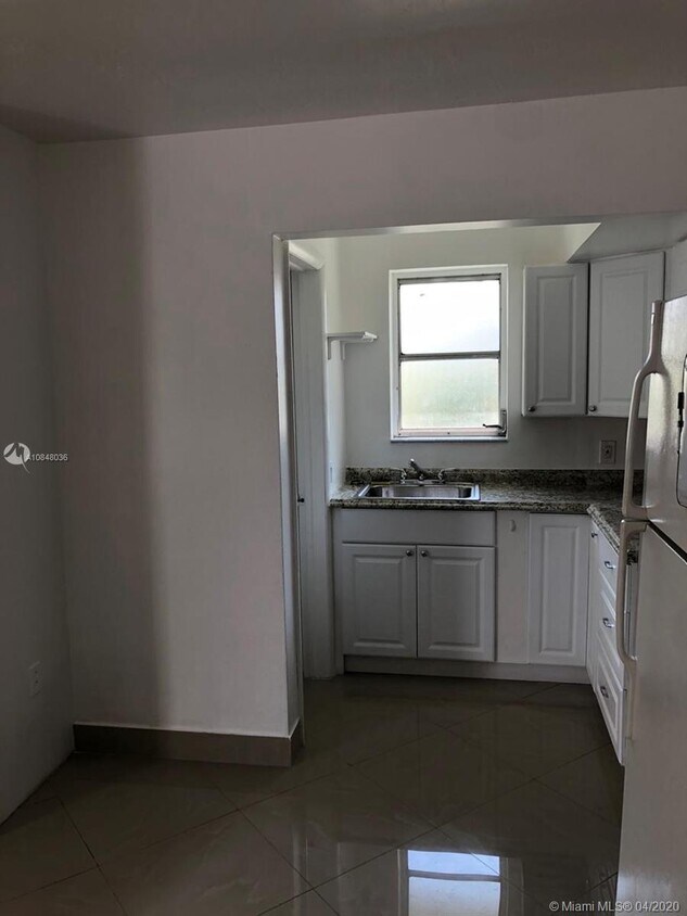 213 SE Park St Unit 16, Dania Beach, FL 33004 Apartment for Rent in