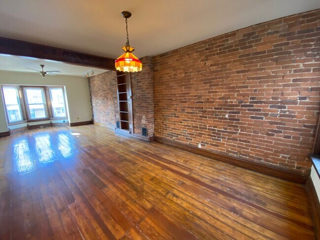 Foto del edificio - 739 N 5th St