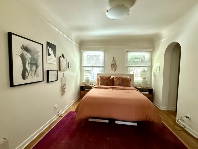 Foto del edificio - 617 Woodlawn Ave