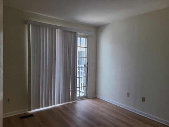 Foto del edificio - 29 Alexandria Way