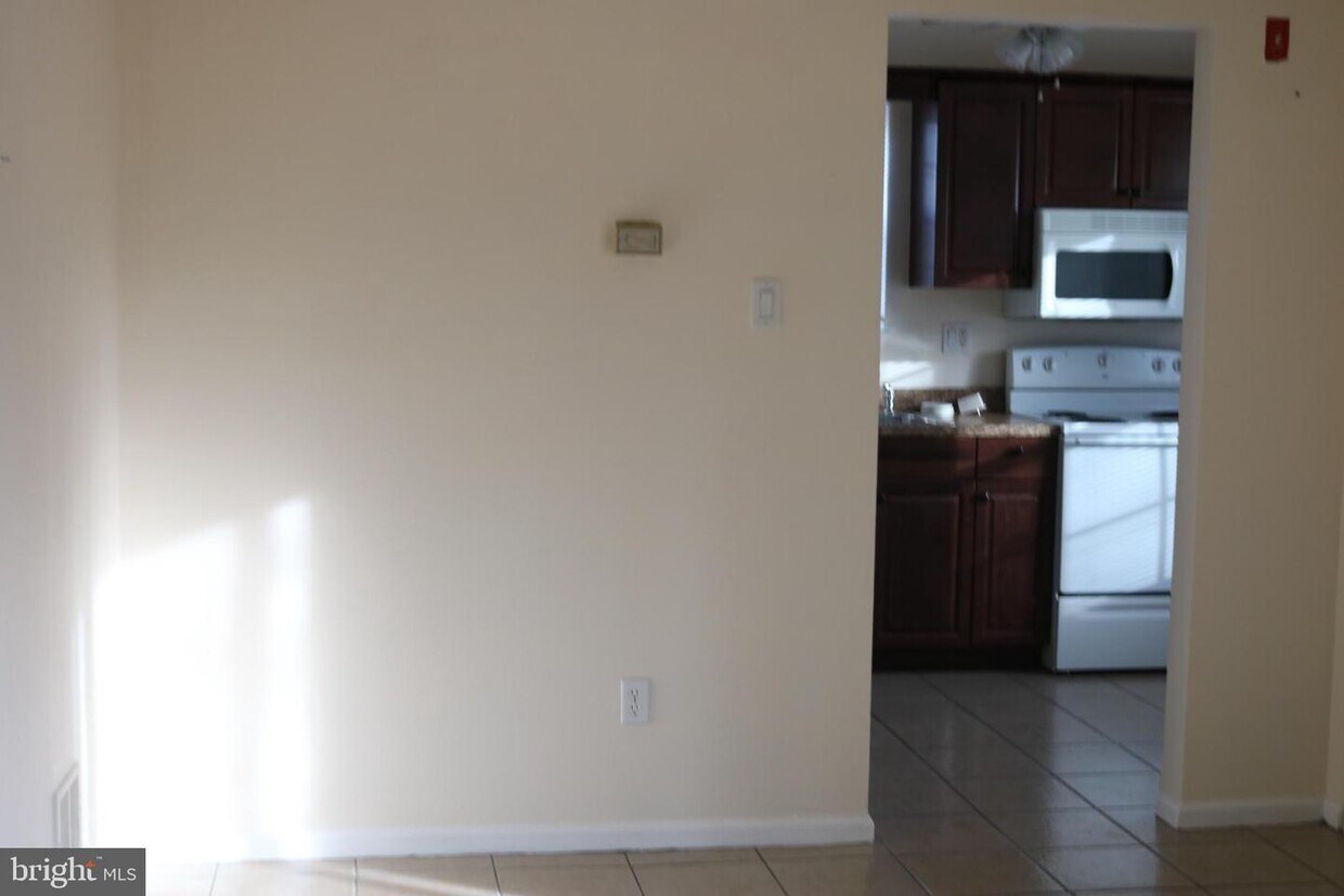 Foto principal - 206 Highland Blvd