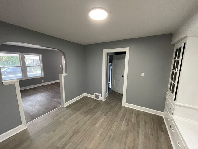 Building Photo - SECTION 8 and EDEN Accepted!!! Newly Renovated 3 Brd Home!