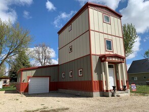 Building Photo - 154 E Idaho St