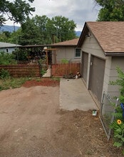 Building Photo - 1419 Custer Ave