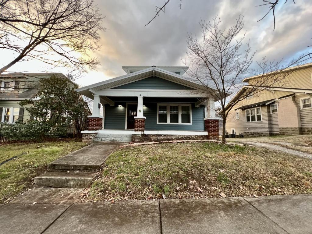 Foto principal - 123 E Churchwell Ave