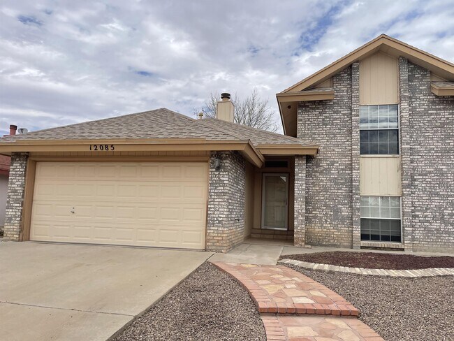 Building Photo - 12085 Meadow Gate Dr
