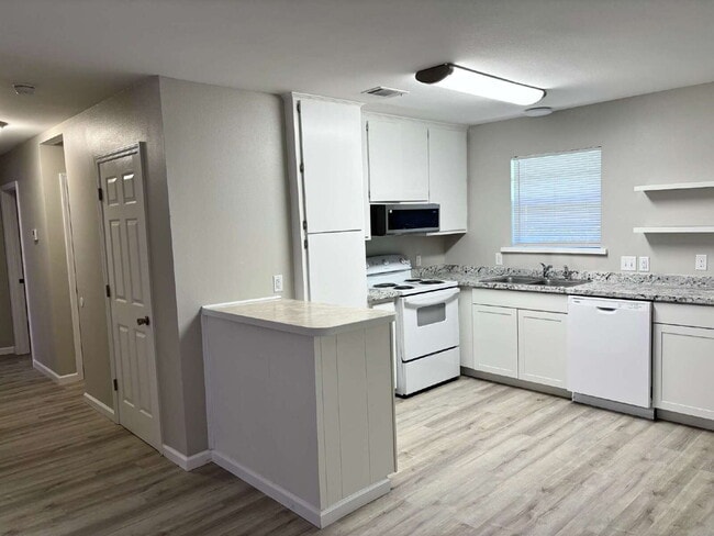 Foto del edificio - 340 Calhoun Ave