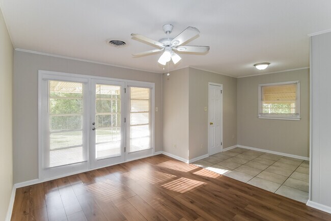 Building Photo - Lovely 4 Bedroom Home in Montgomery, AL