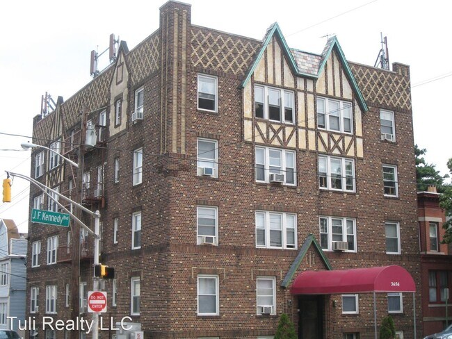Foto del edificio - 3656 John F. Kennedy Blvd