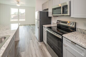 2BR, 2BA - Kitchen - Apartments at Andover