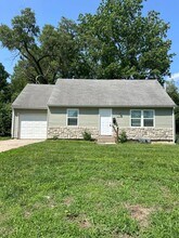 Building Photo - 4630 E 43 Terrace