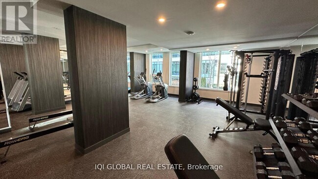 Photo du bâtiment - 93 Arthur St S