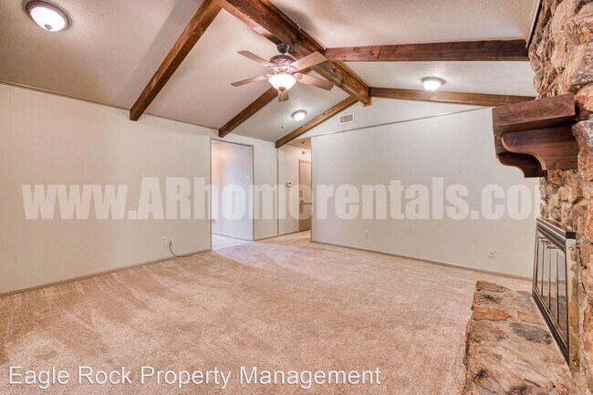 Foto del edificio - 4 br, 2 bath House - 4603 North Vine Street