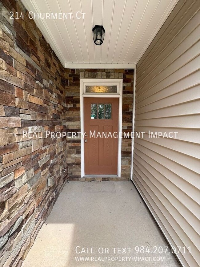 Building Photo - 214 Churment Ct
