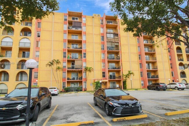 Foto del edificio - 4717 NW 7th St