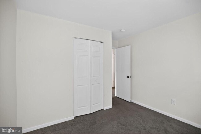 Foto del edificio - 8711 Gilly Way