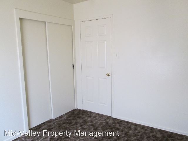 Foto del edificio - 3 br, 1 bath House - 1628 N. Elm Street