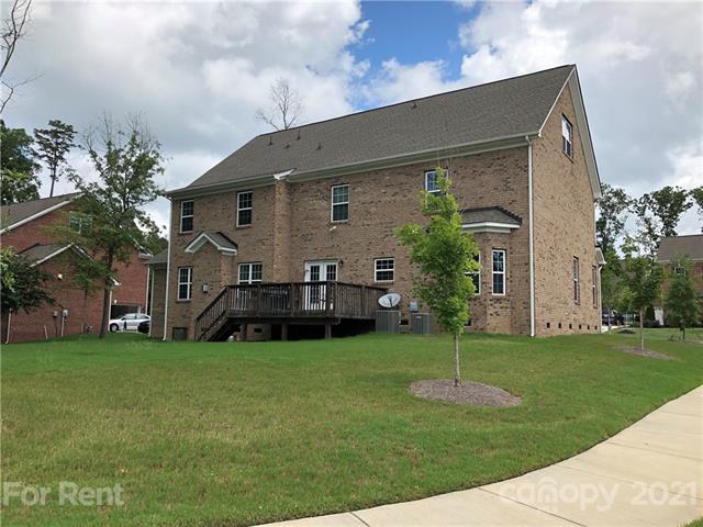 Building Photo - 4008 Oxford Mill Rd