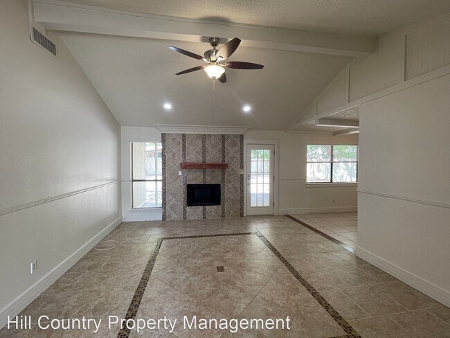 Building Photo - 4 br, 2 bath House - 8906 Pineridge Drive