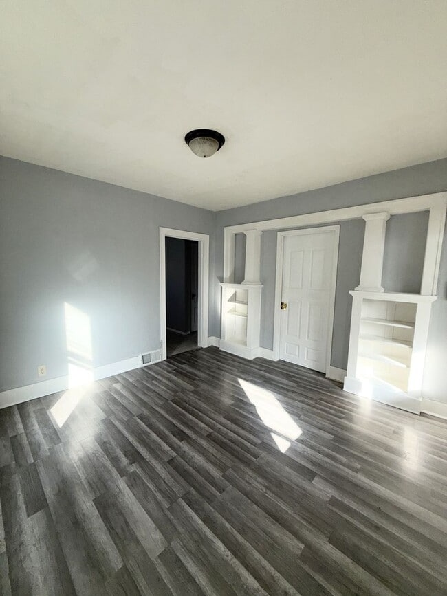 Building Photo - 1409-1409 1/2 18th Ave