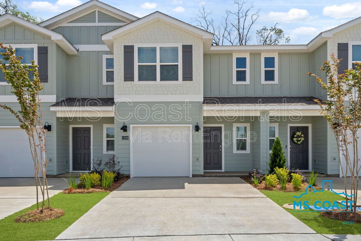 Foto principal - 12278 Frazier Ln