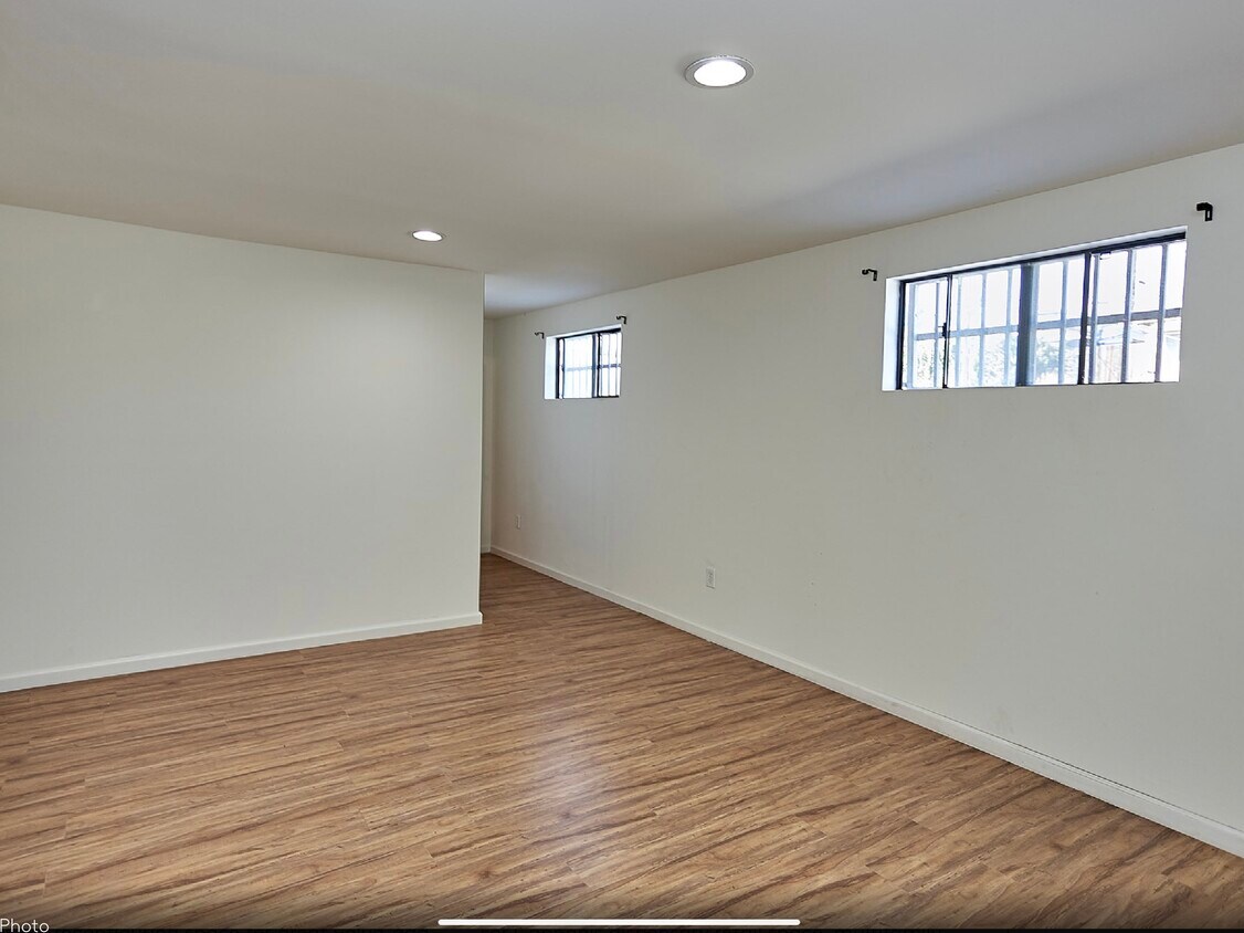 Primary Photo - 5169 W Washington Blvd