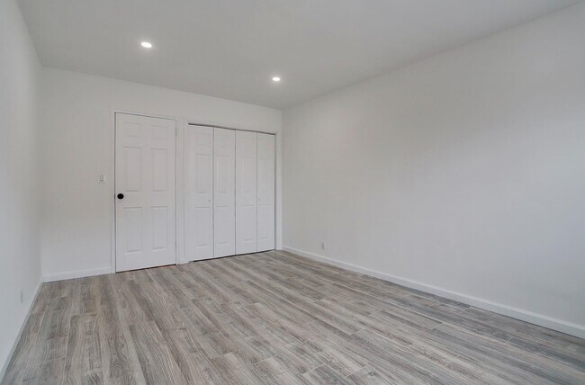 Foto del edificio - 7100 JFK Blvd E