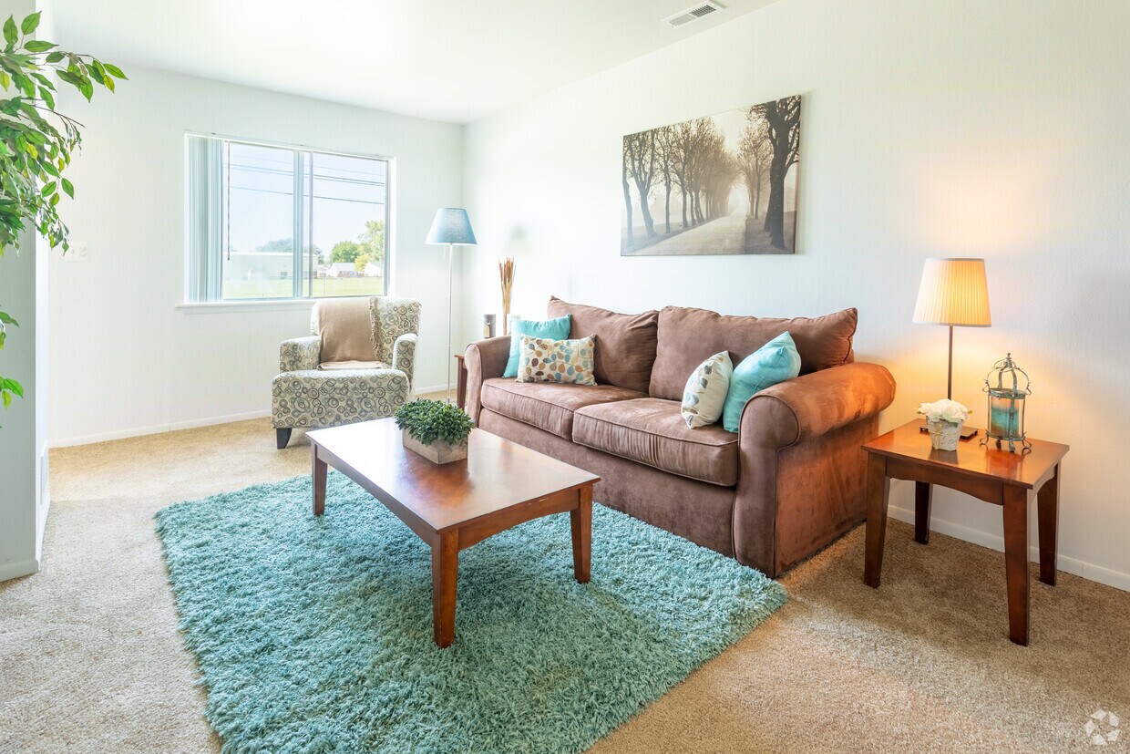 Coppertree Townhomes Apartments 12555 Pine St Taylor, MI