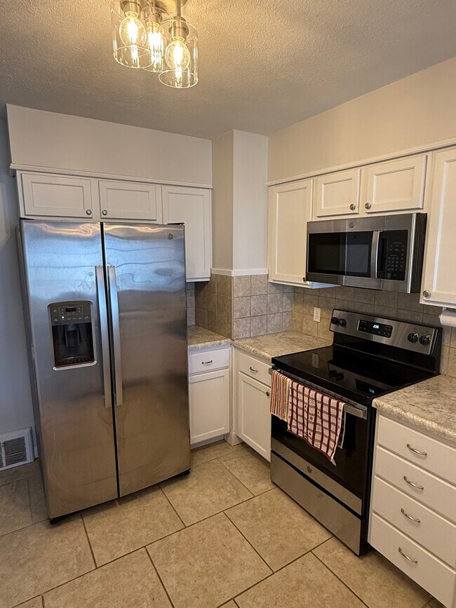 Foto del edificio - 3212 S Palmer St