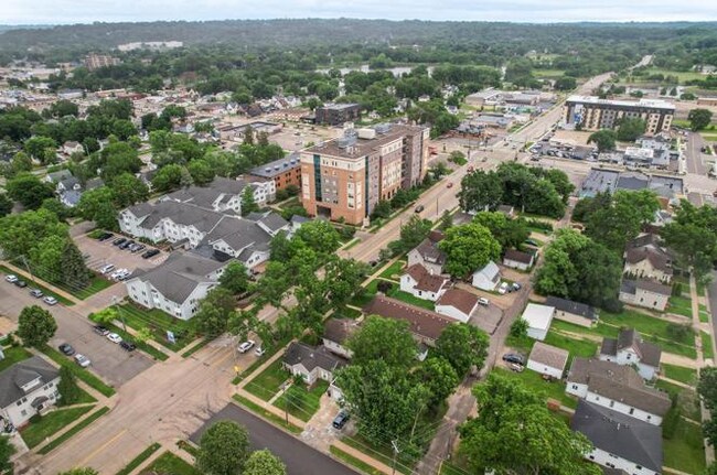 Foto del edificio - 620 2nd Ave NW