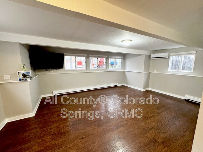 Foto del edificio - 2126 W Kiowa St