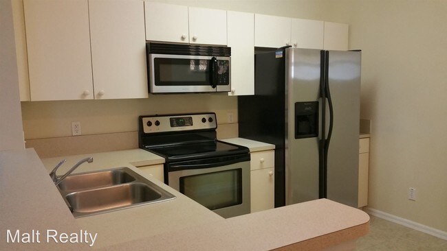 Building Photo - 4117 Bellasol Cir