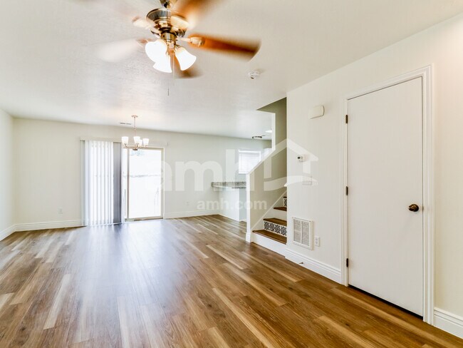 Foto del edificio - 283 Slate Drive