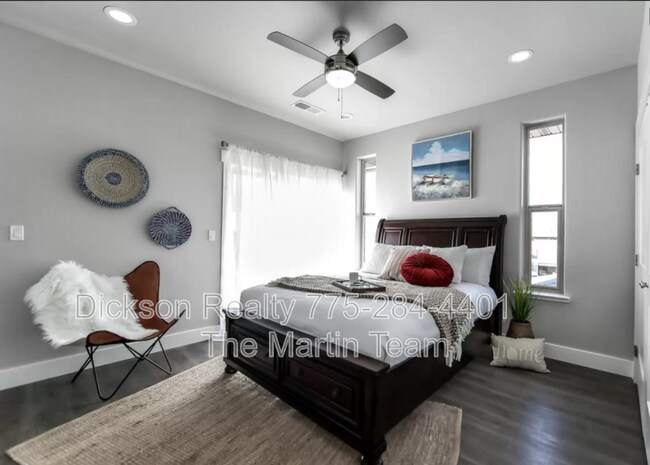 Building Photo - 750 Bluffs Ct
