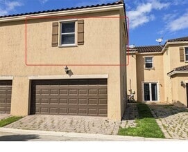 Building Photo - 9372 SW 171st Ct