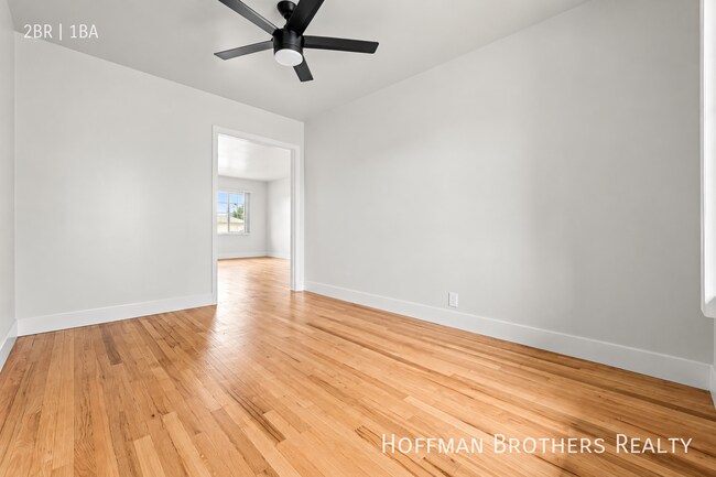 Foto del edificio - 4118 Buckingham Rd