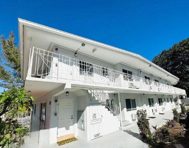 Building Photo - 8129 Abbott Ave