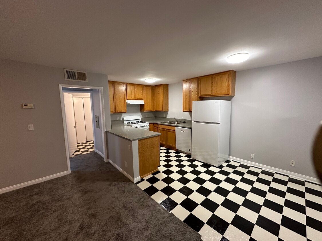 Open Kitchen - 7100 W 85th St