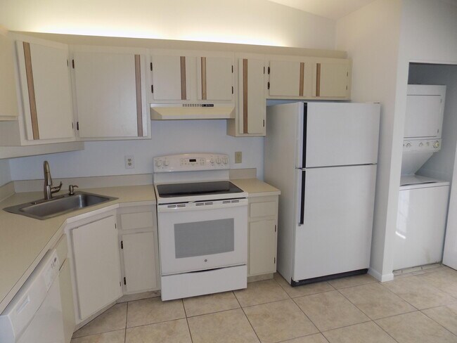 Foto del edificio - 620 Sea Pine Way