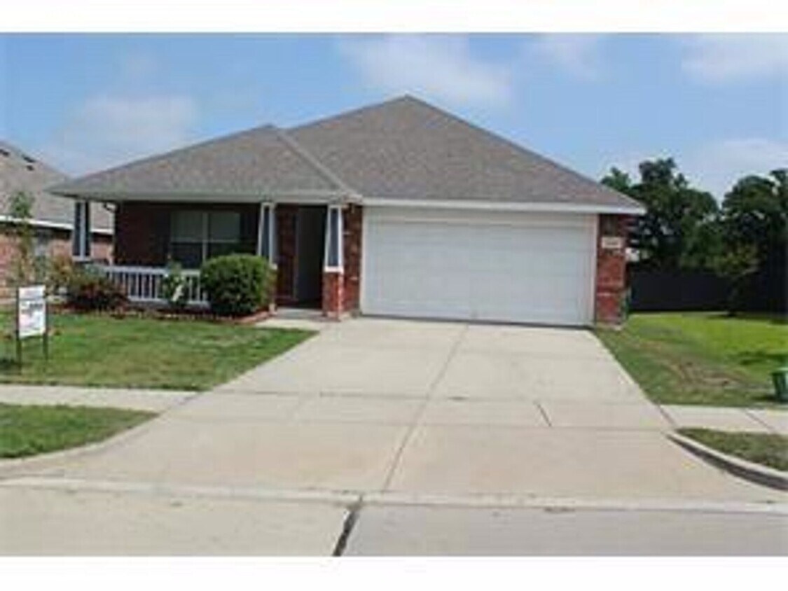 Primary Photo - Adorable 1-Story Home in Paloma Creek – Denton ISD!