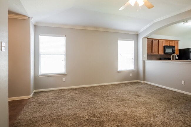 Building Photo - 26614 Marble Falls Bend