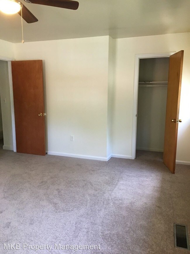 Building Photo - 2 br, 1 bath House - 2437 Brambleton Ave