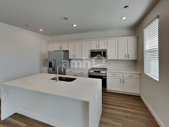 Foto del edificio - 9543 E Friedel Dr