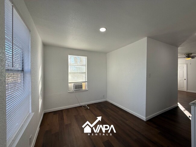 Foto del edificio - 206 Southlawn Ave