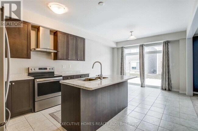 Photo du bâtiment - 14 Vaughn Dr